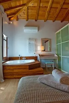 فندق King Size Villas مدينة سكياثوس